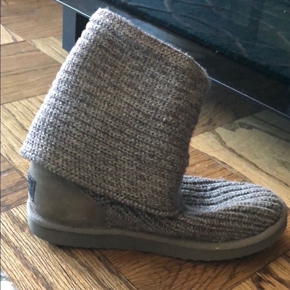 UGG Classic Cardy boot